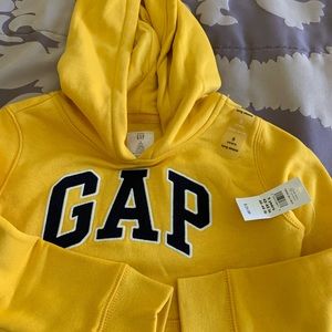 Brand New GAP for toddler 5 years old